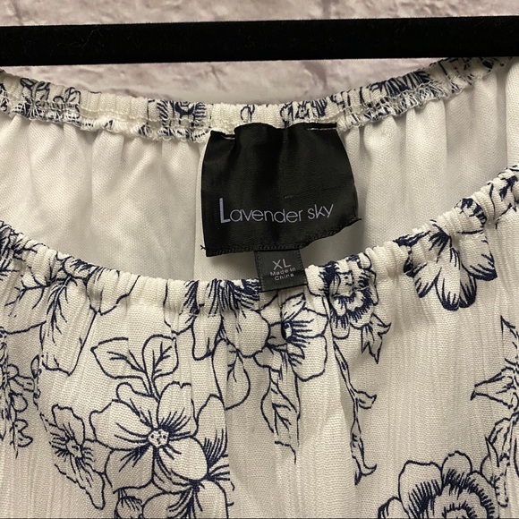 LAVENDER SKY DRESS - Picture 2 of 3